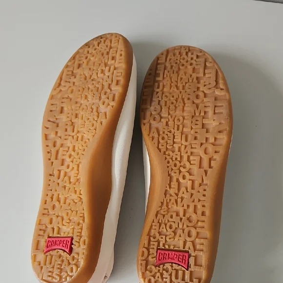 Camper Loafers - Leather Upper With Rubber Sole - Womens 9 US / 40 EUR. - Picture 7 of 10